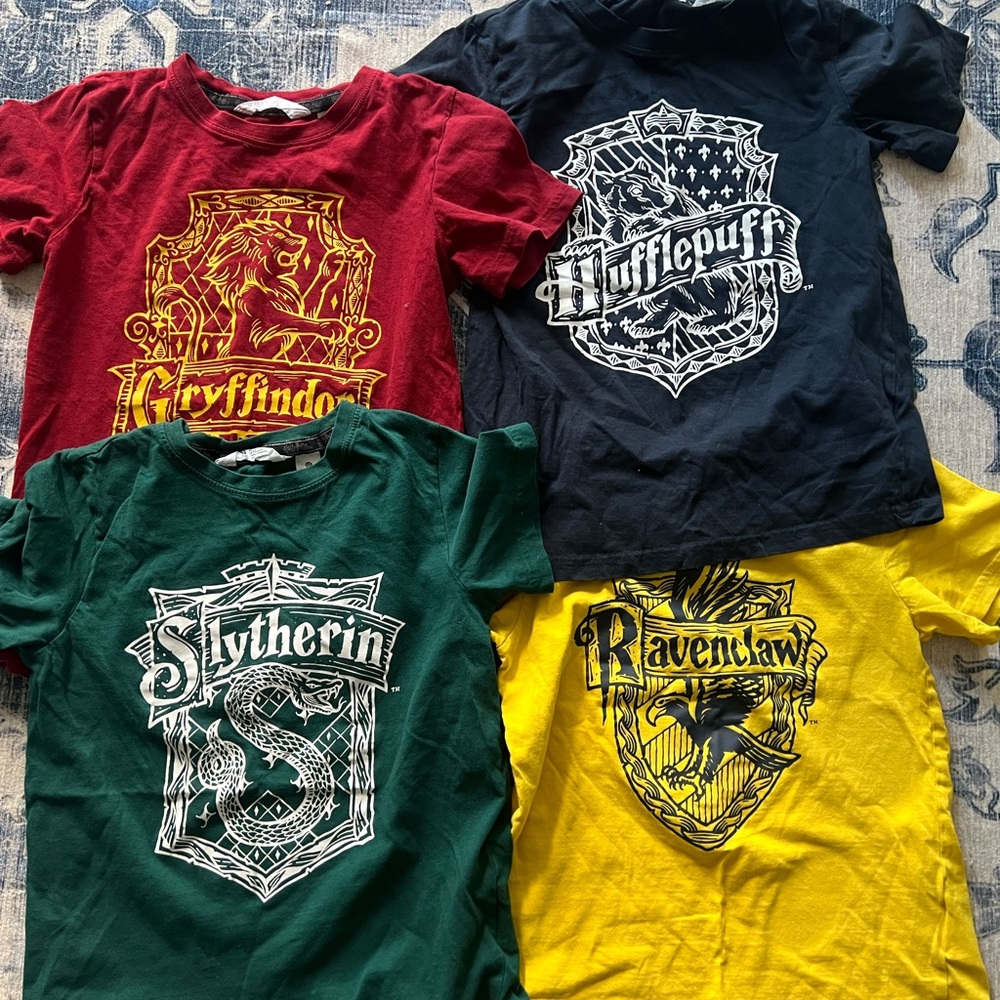 Harry Potter Universal Studios Kids Shirt Bundle. Kids size 8.
